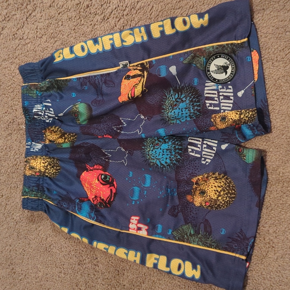 Flow society youth Boys lacrosse shorts blowfish small